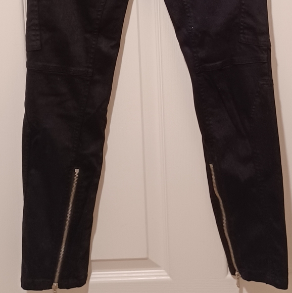 BLANKNYC BLACK COTTON ZIPPERS SKINNY ANKLE ZIPPERS - Picture 10 of 10